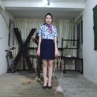 樱束原创，你的衣服很漂亮！
