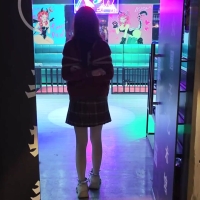心悦艺束，这个是在游乐场吗?