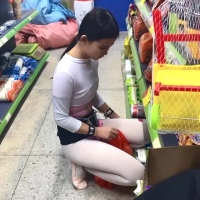xiao素素，你是在超市购物吗？