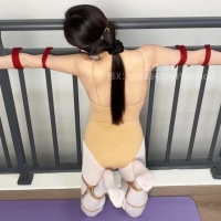 子衿原创，这个艺术生很漂亮
