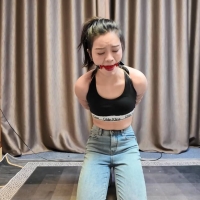 一绳所爱，牛仔裤很好看！