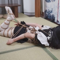 浅浅原创，这个女生的个子真高！